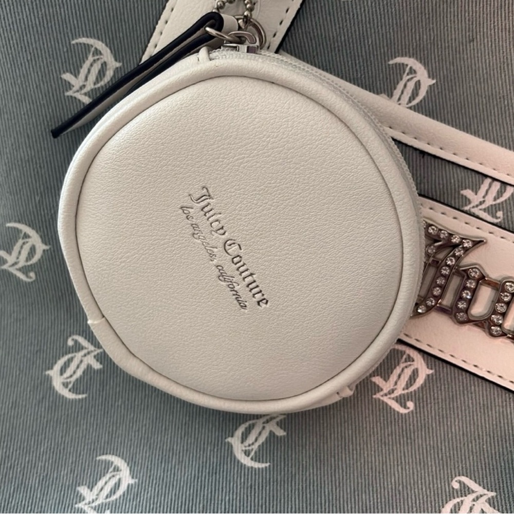 Juicy Couture Matching Duffel & Barrel Bag Set |Premium Free Gift Included - Picture 14 of 16